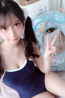 好看的冰丝美女图片